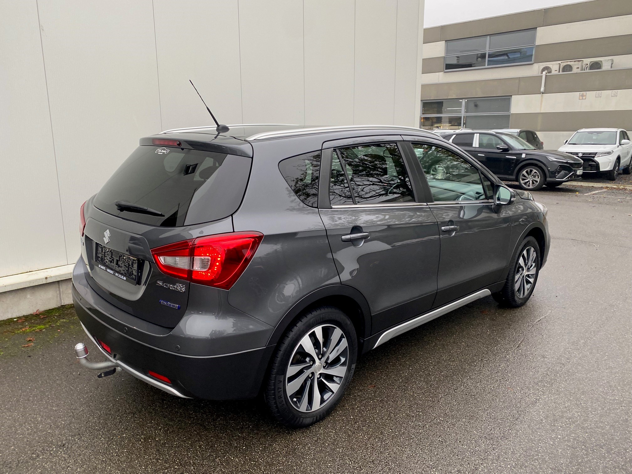 S-Cross GLX 1.4T Grijs 3