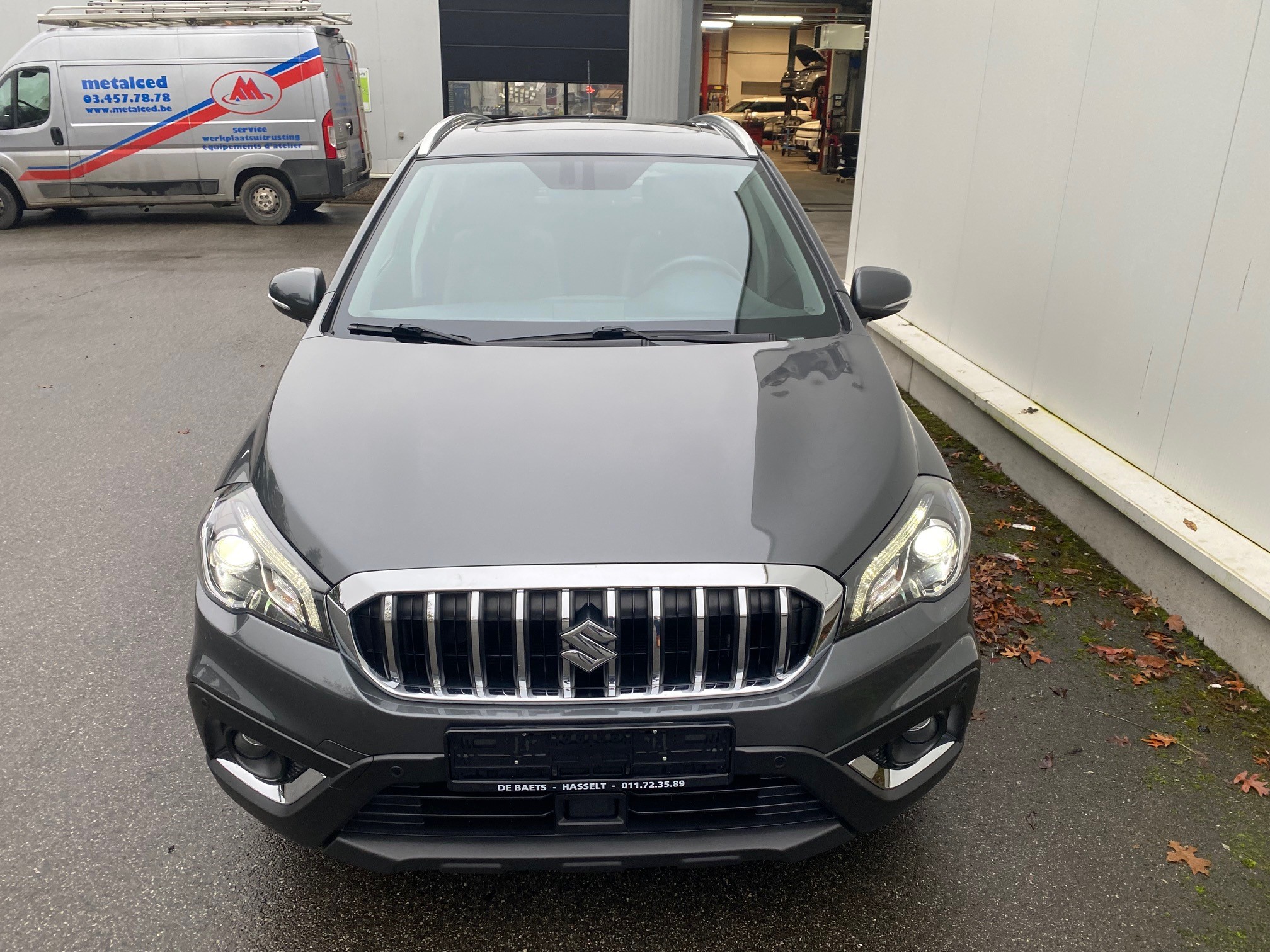 S-Cross GLX 1.4T Grijs 6