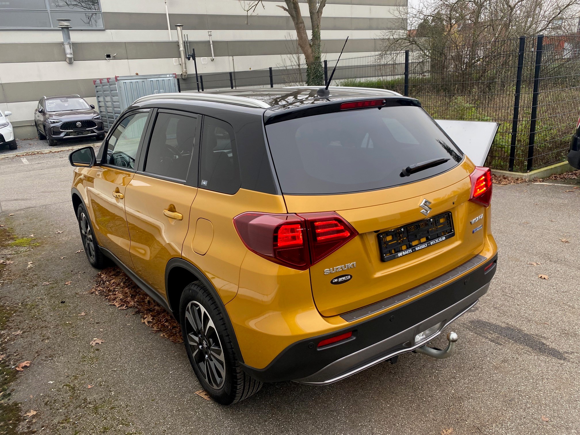 Suzuki Vitara GLX Geel 4