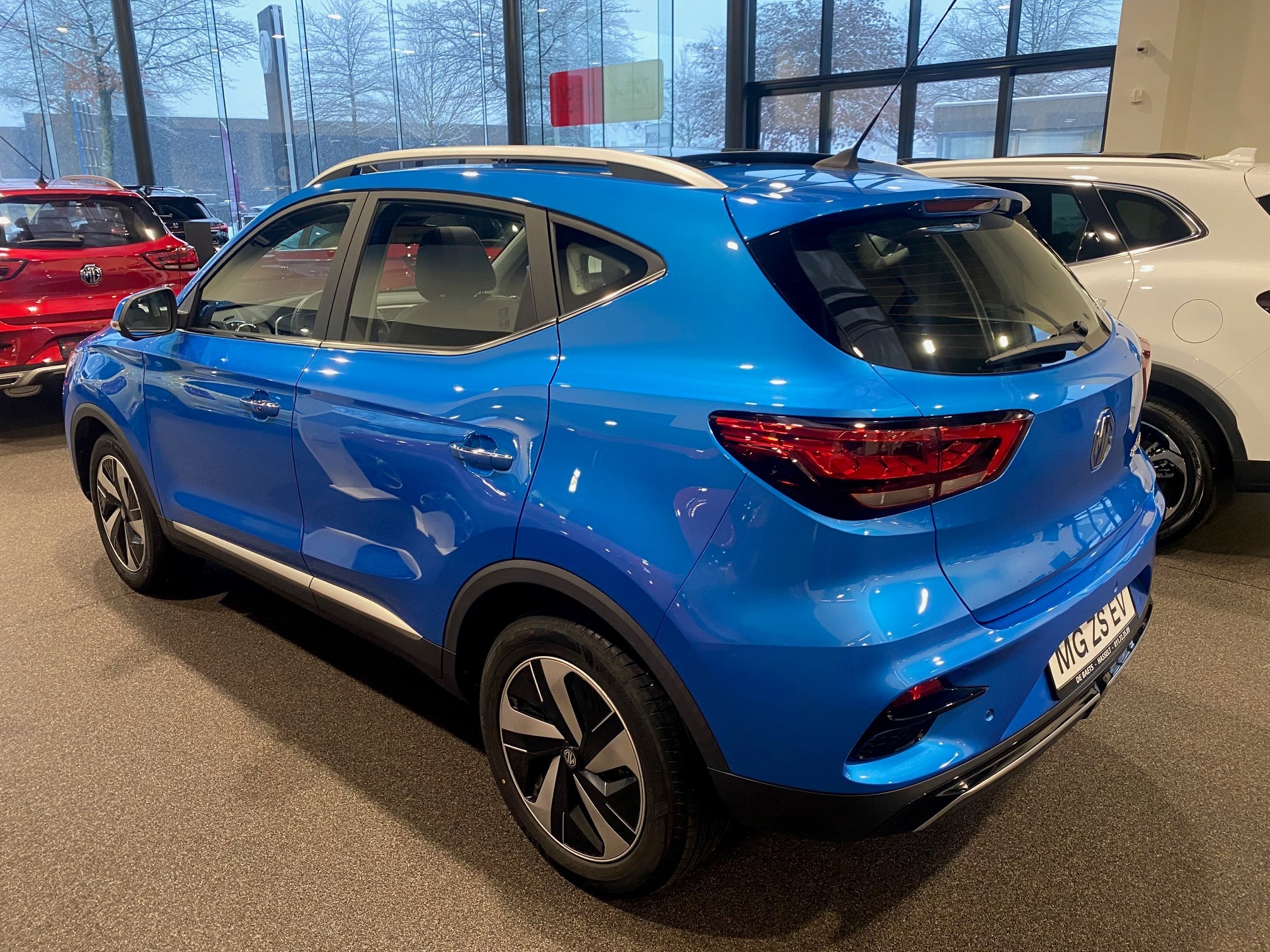 MG ZS EV Lux 51 Blauw 3