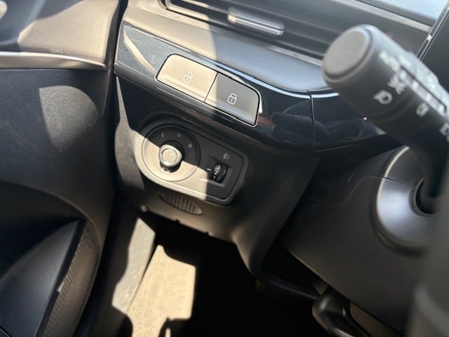 MG3 HEV LUX 12