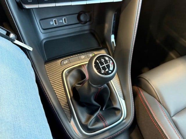 MG ZS GSR2 10