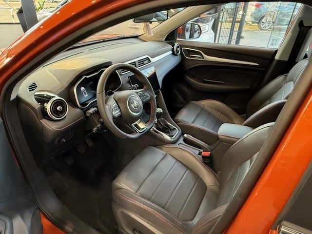 MG ZS GSR2 5
